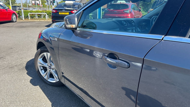 Ford Mondeo 2.0 TDCi 163 Titanium X Business Edition 5dr Diesel Hatchback